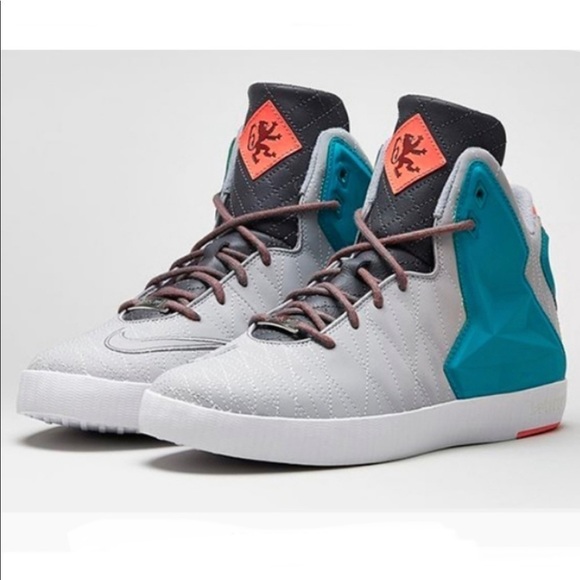 Nike‎ LeBron 11 NSW Miami Vice Grey Sneaker Size 12 - Picture 1 of 10